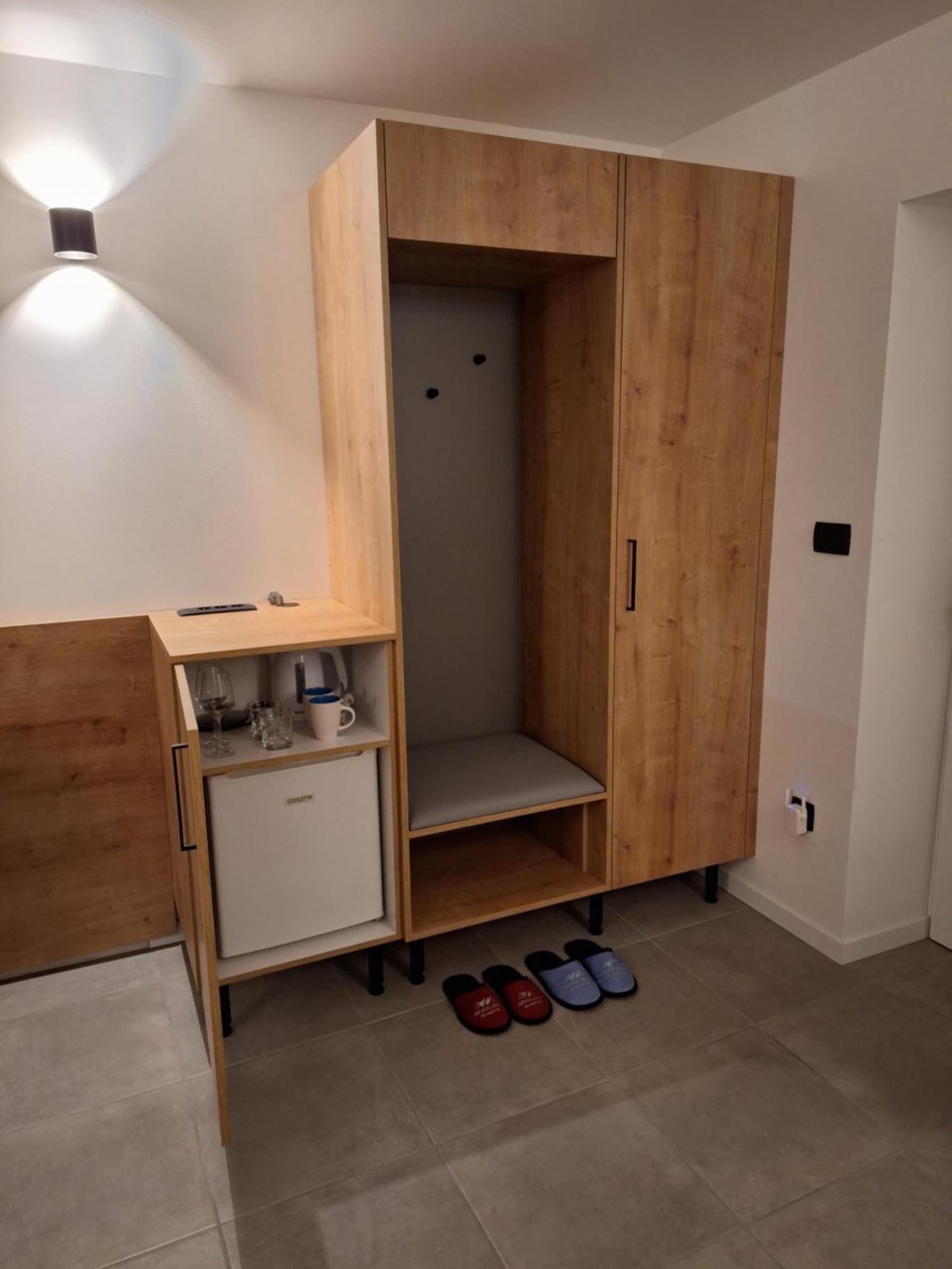 Prenocisca Kralj Apartment Komenda Bagian luar foto